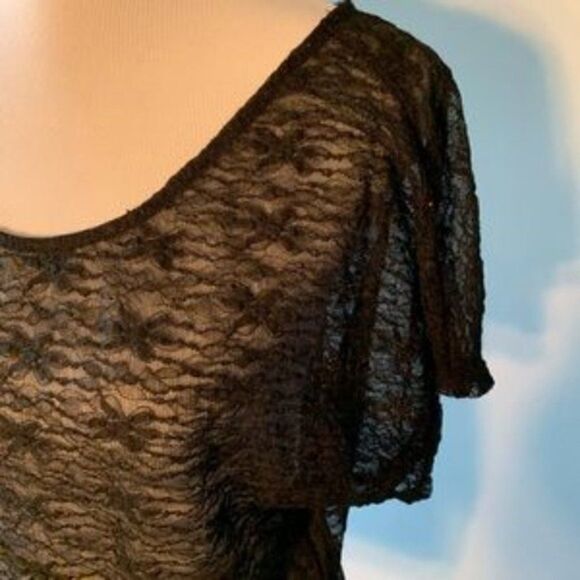 American Eagle Outfitters Women's Black Lace Top size M - Picture 4 of 6